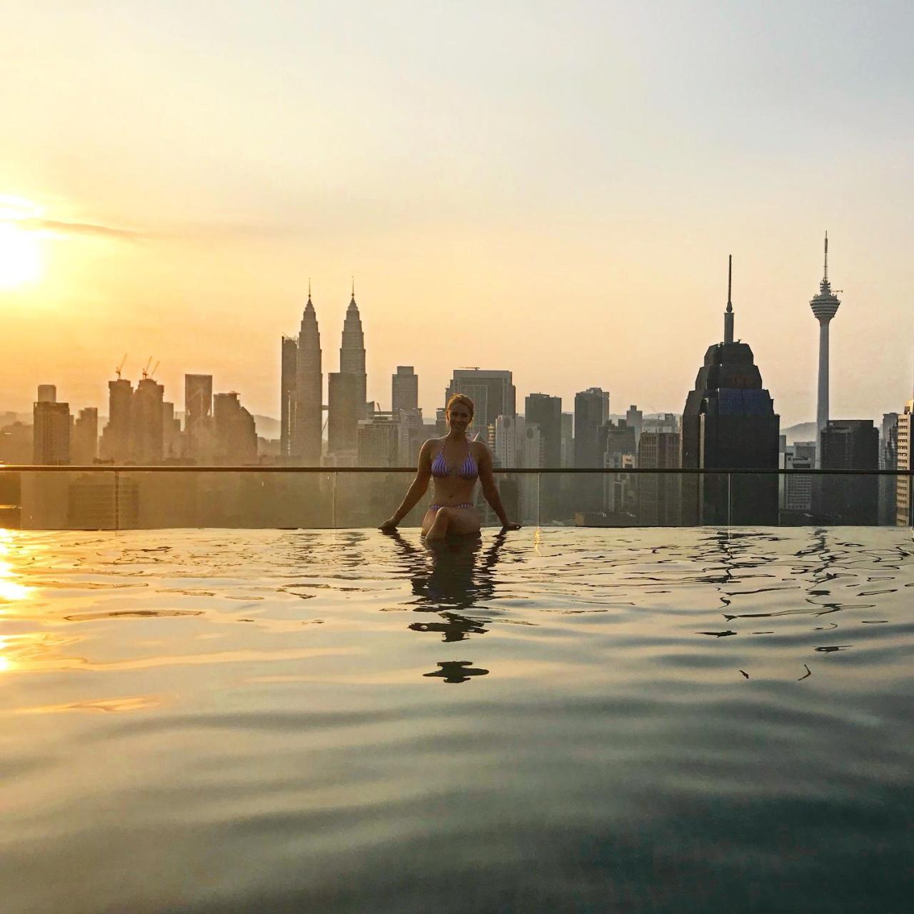 Отель Tuxedo Kl No.1 Rooftop Pool W Skyscraper Views Куала-Лумпур Экстерьер фото