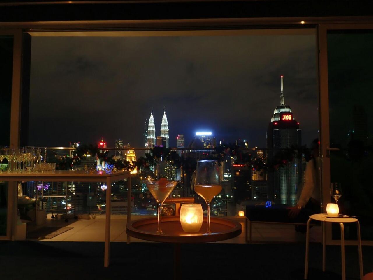 Отель Tuxedo Kl No.1 Rooftop Pool W Skyscraper Views Куала-Лумпур Экстерьер фото