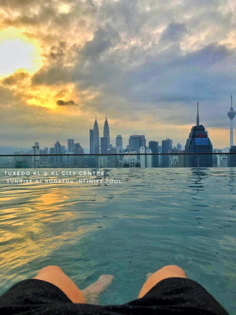 Отель Tuxedo Kl No.1 Rooftop Pool W Skyscraper Views Куала-Лумпур Экстерьер фото